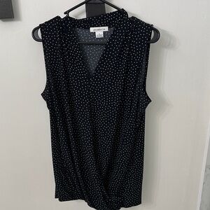 Liz Claiborne Black Sleeveless Polka Dot Top
